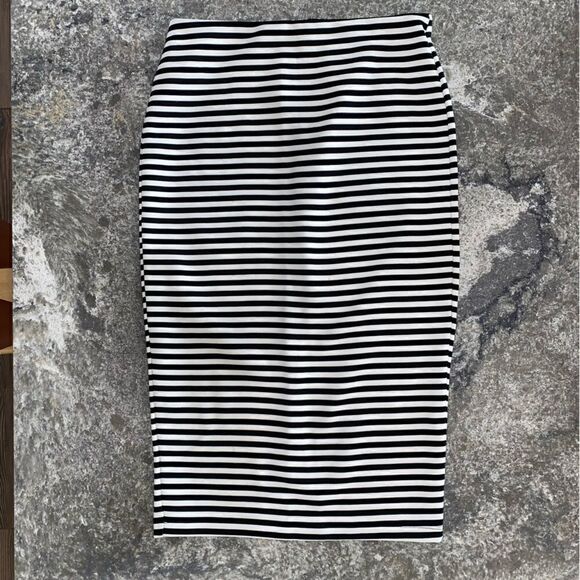 Forever 21 Stretch Back Slit Midi Straight Pencil Skirt Striped Black Small - Picture 1 of 6